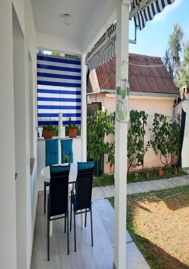 Apartmani Popovic Nin Esterno foto
